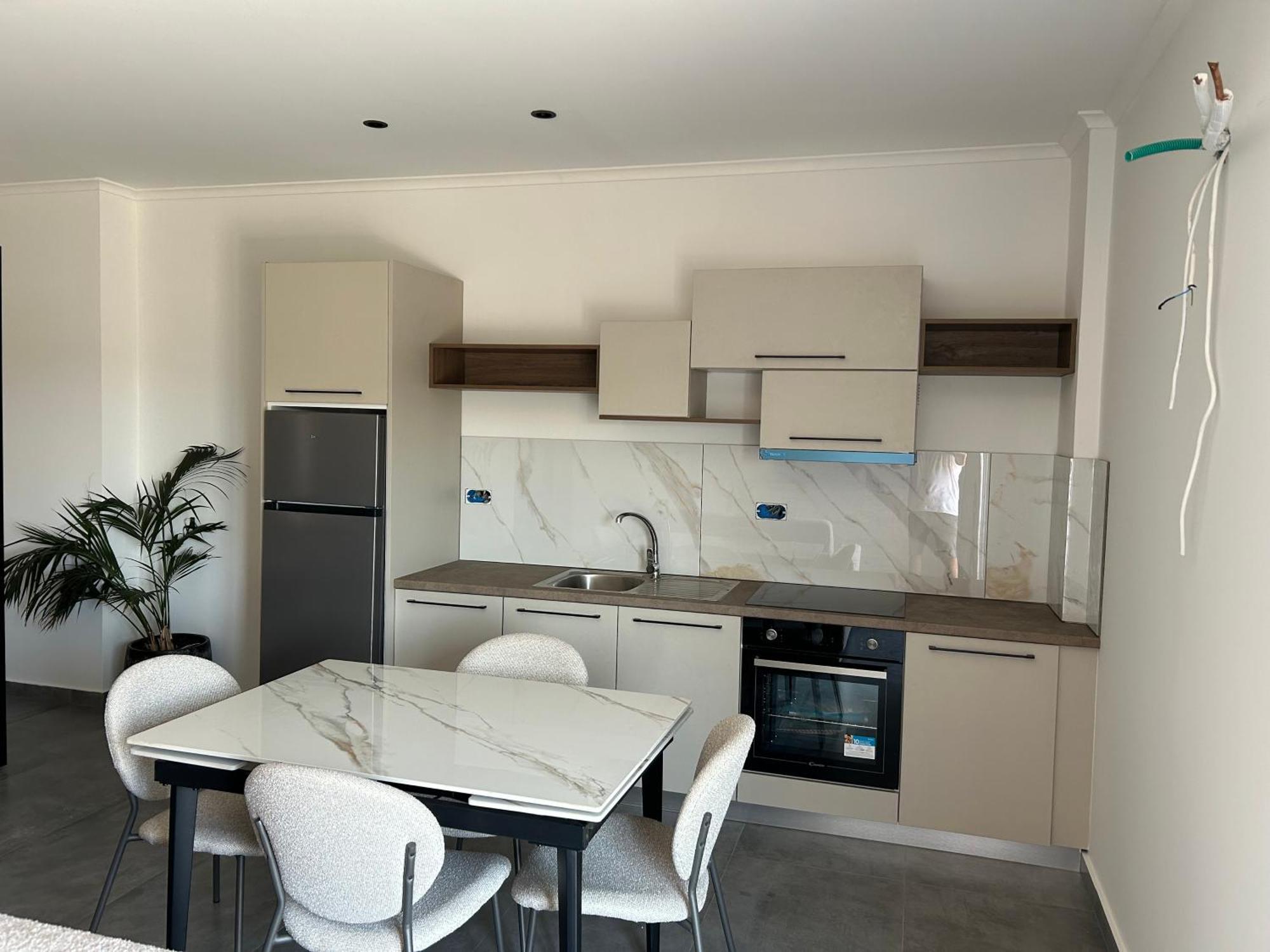 X Luxury * Argostoli (Kefalonia)